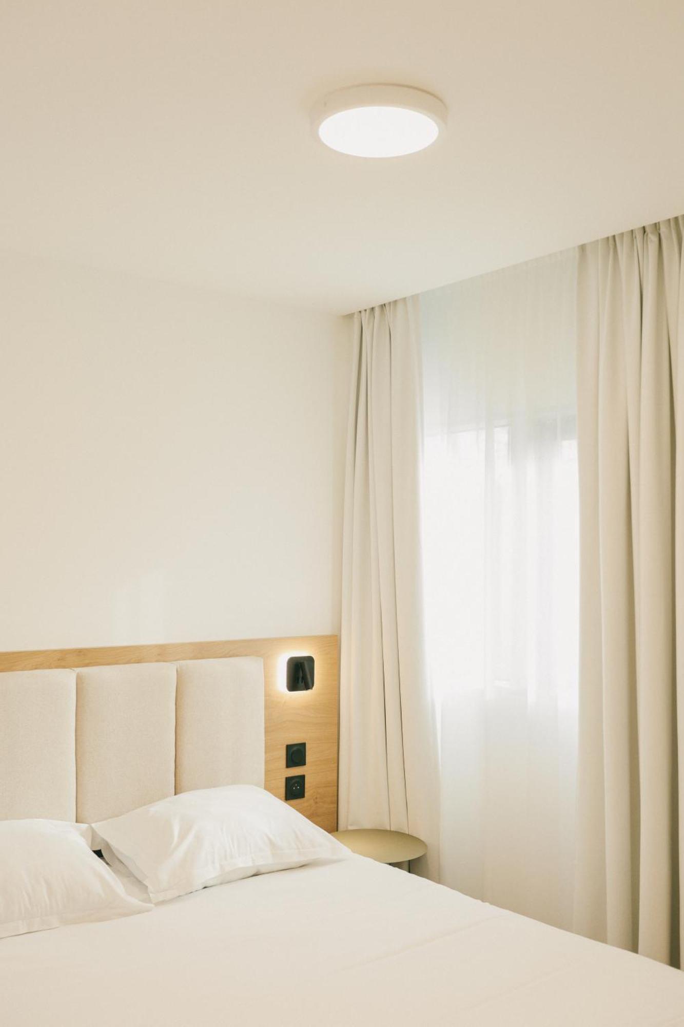 Miranove Aparthotel Montpellier Exteriör bild